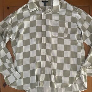 Forever 21 Green and White Casual Button Down Shirt